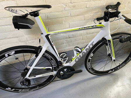 Giant Propel Advanced 1