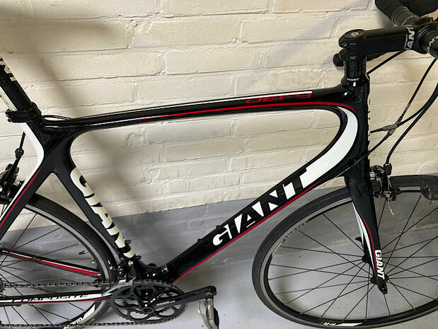 Giant Defy